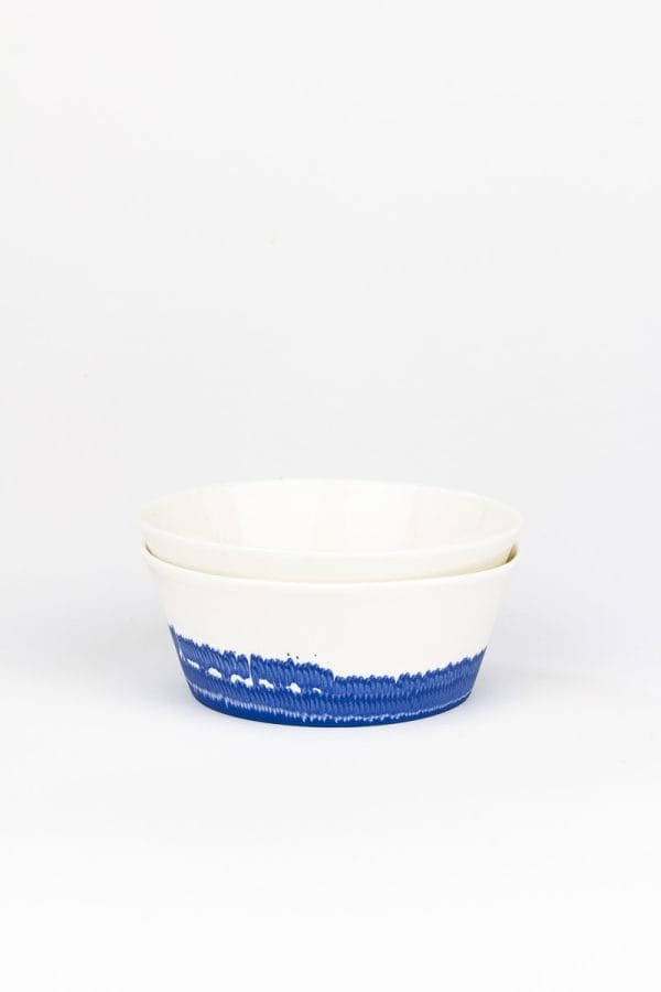 Set of 2 MOCA large ceramic bowls side view – artisan porcelain, Eindhoven & Nantes