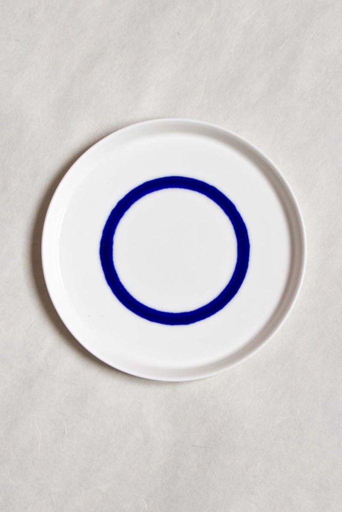 MOCA ceramic dessert plate 16cm one-full-line pattern – handmade porcelain, unique blue glaze