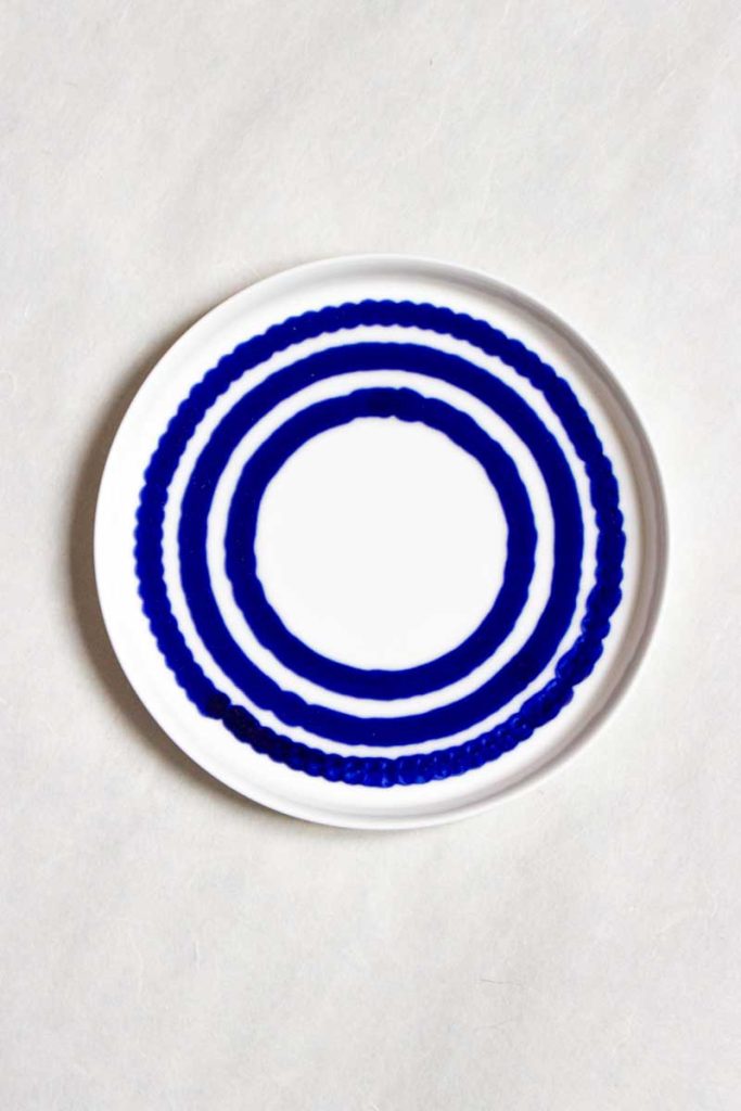 MOCA ceramic dessert plate 16cm three-full-lines pattern – handmade porcelain, unique blue glaze