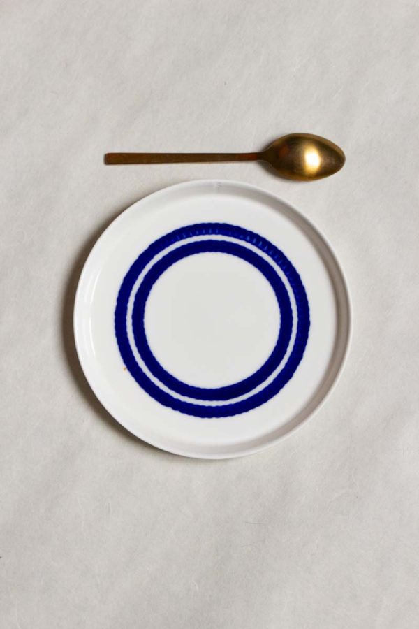 MOCA ceramic dessert plate 16cm two-lines pattern – handmade porcelain, unique blue glaze