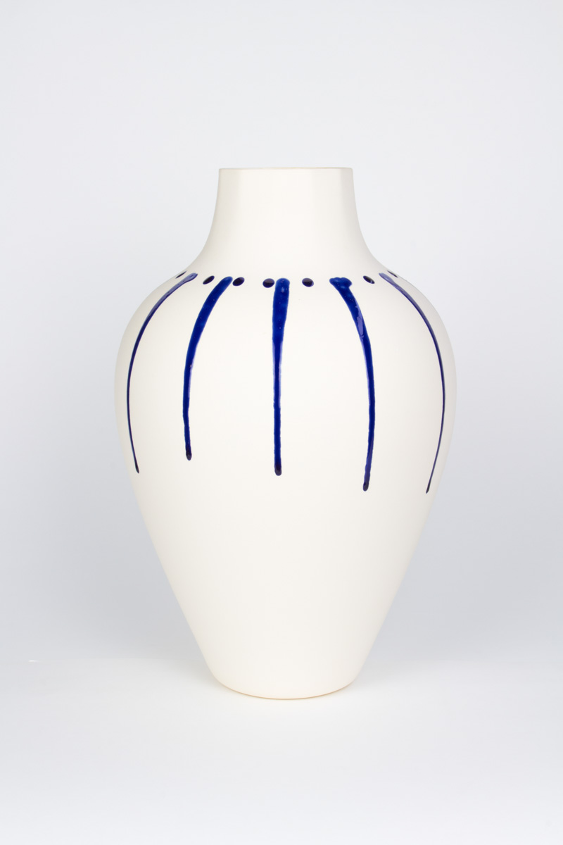 MOCA ceramic vase 10000 Drops – 30cm, unique white and blue porcelain, limited edition