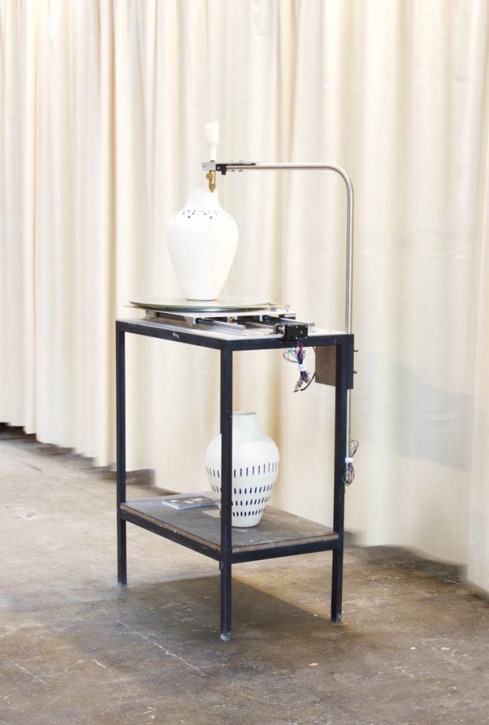 MOCA unique porcelain vase on the dripping machine, Netherlands & France